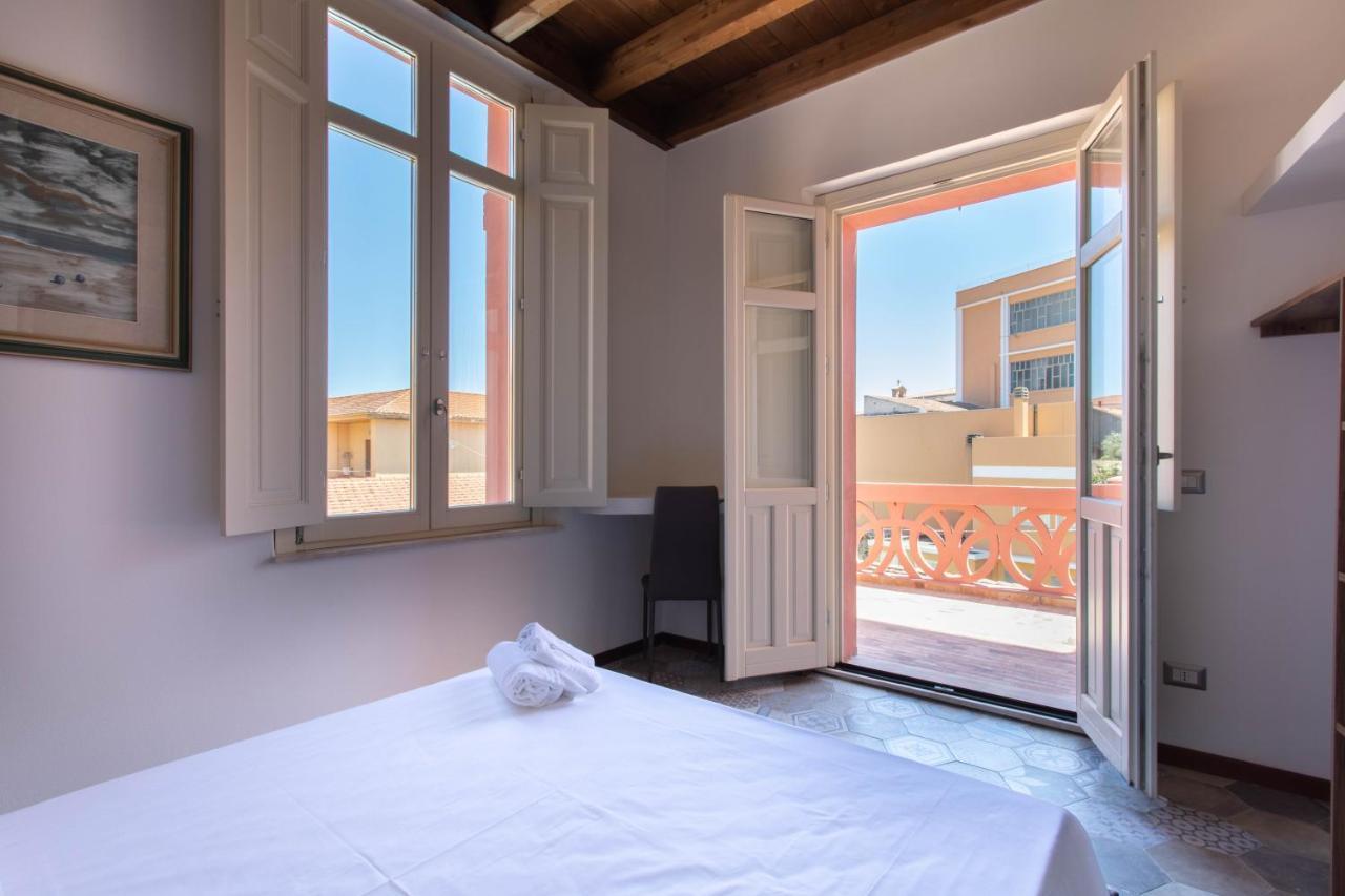Maison Belle Époque&suites Oristano Extérieur photo