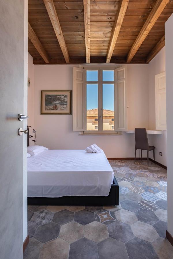 Maison Belle Époque&suites Oristano Extérieur photo