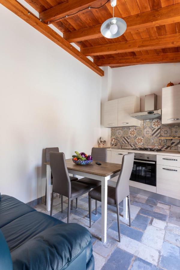 Maison Belle Époque&suites Oristano Extérieur photo