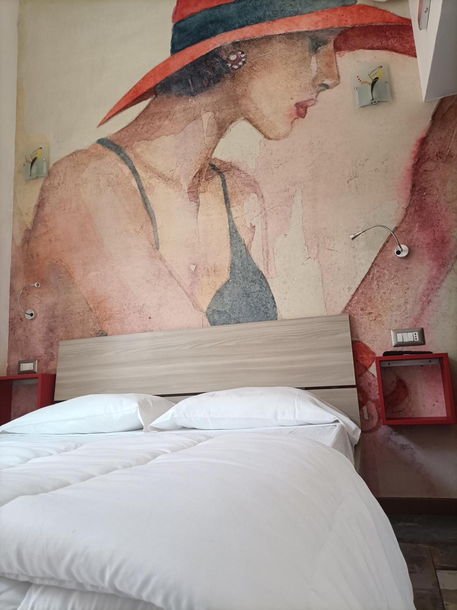Maison Belle Époque&suites Oristano Chambre photo